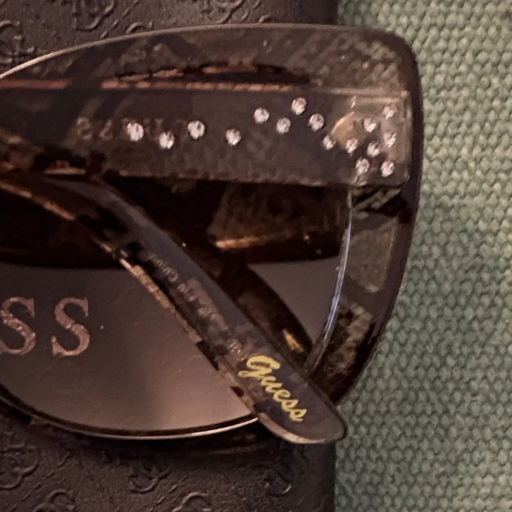 Guess Snake Pattern Tortoise Sunglasses